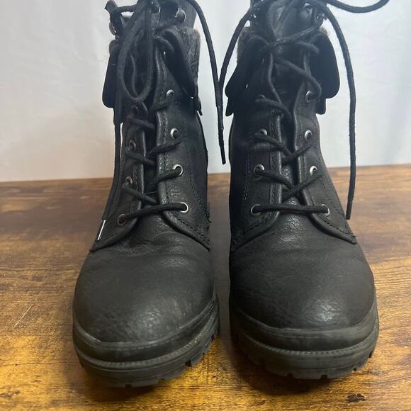 Black Ankle Boots Pop With Chunky Heel - Picture 3 of 15